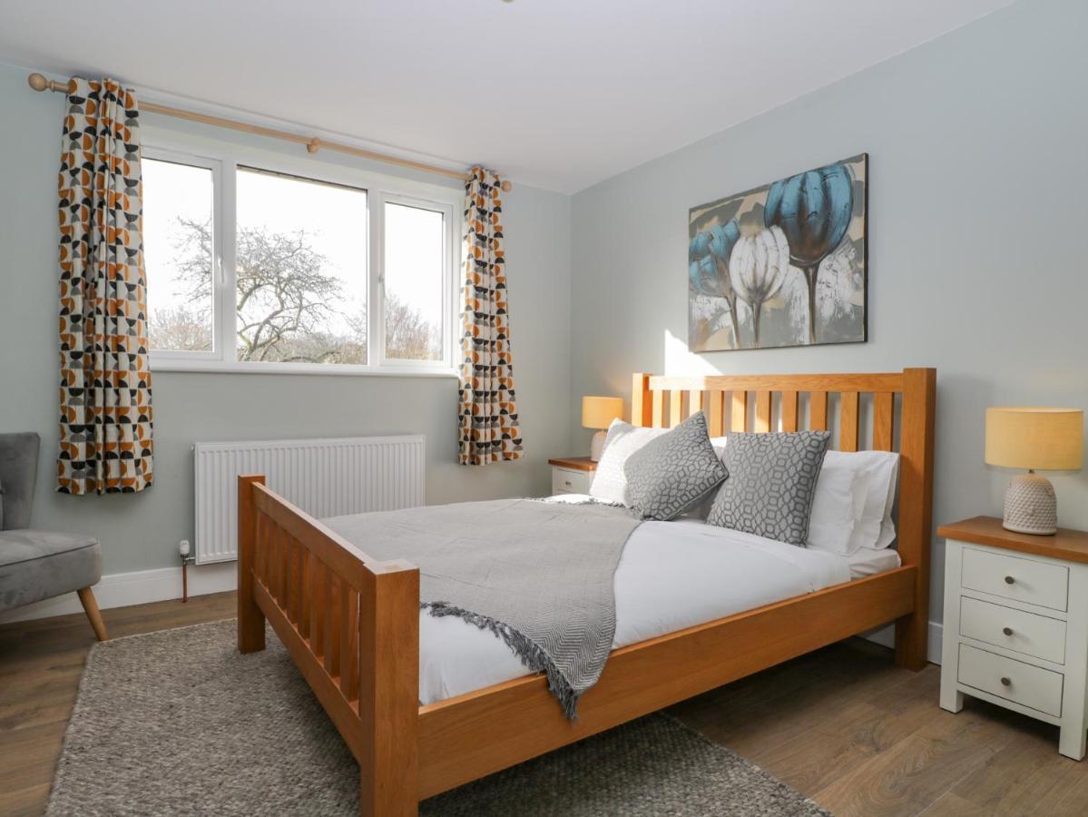 Birch House Villa Corsham Dış mekan fotoğraf